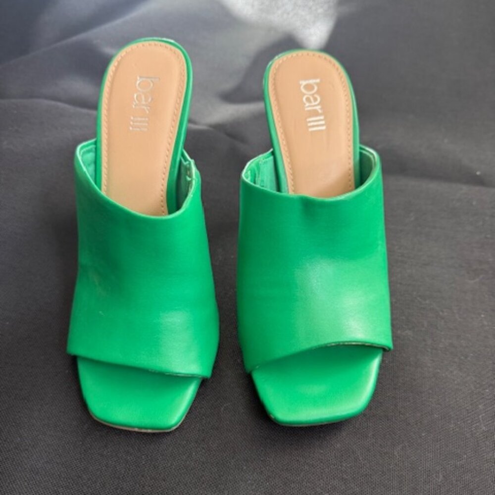 Bar III Green Open Toe Mules Sz 6.5
